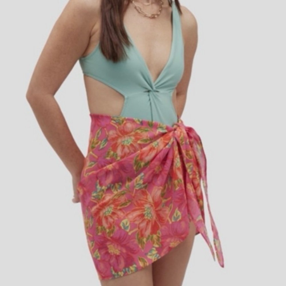 Beach Riot Melanie Miami Peony Pink Floral Sarong Swim Wrap Women’s One Size - Picture 10 of 10
